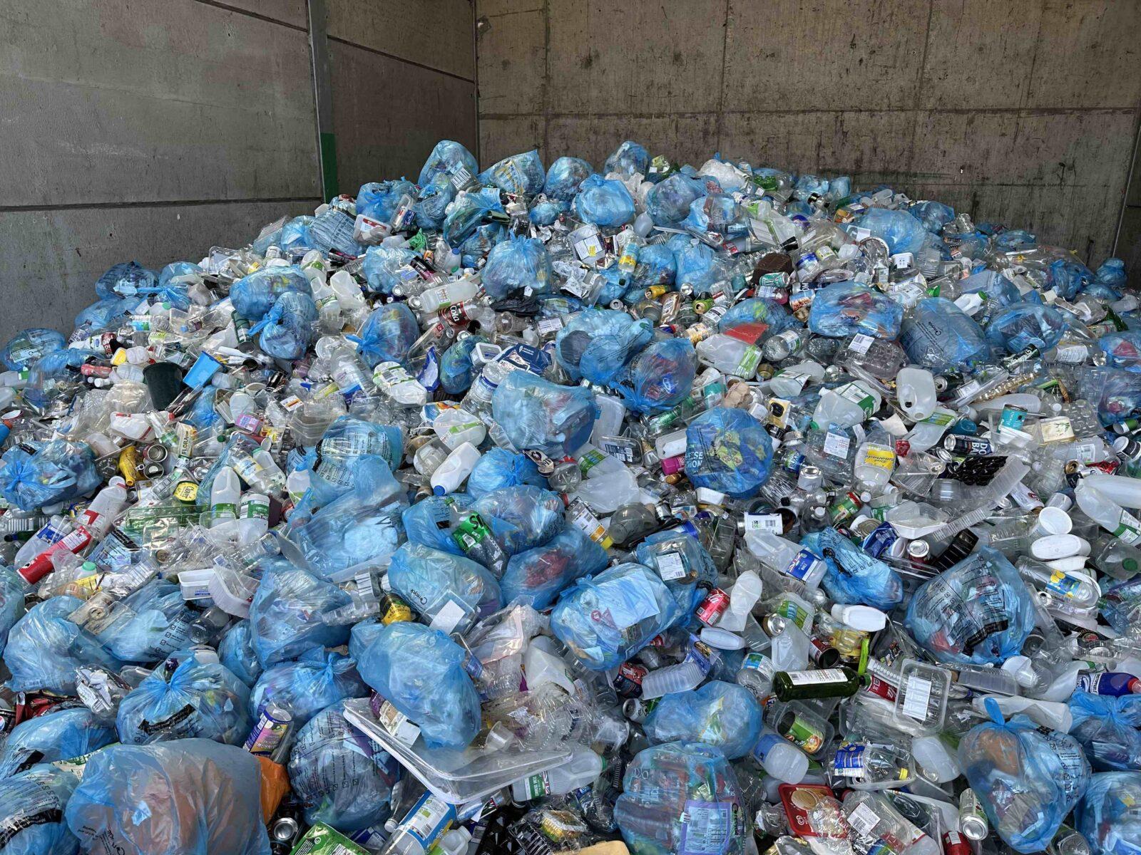 Bags of flexible plastic min (1)