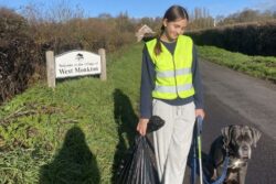 Asya litterpicking